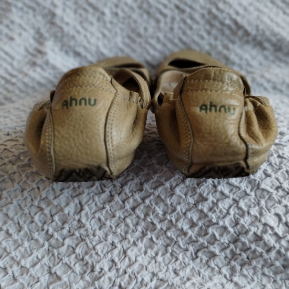 Womens Size 8 Ahnu Karma Latitude Beige - Picture 4 of 8